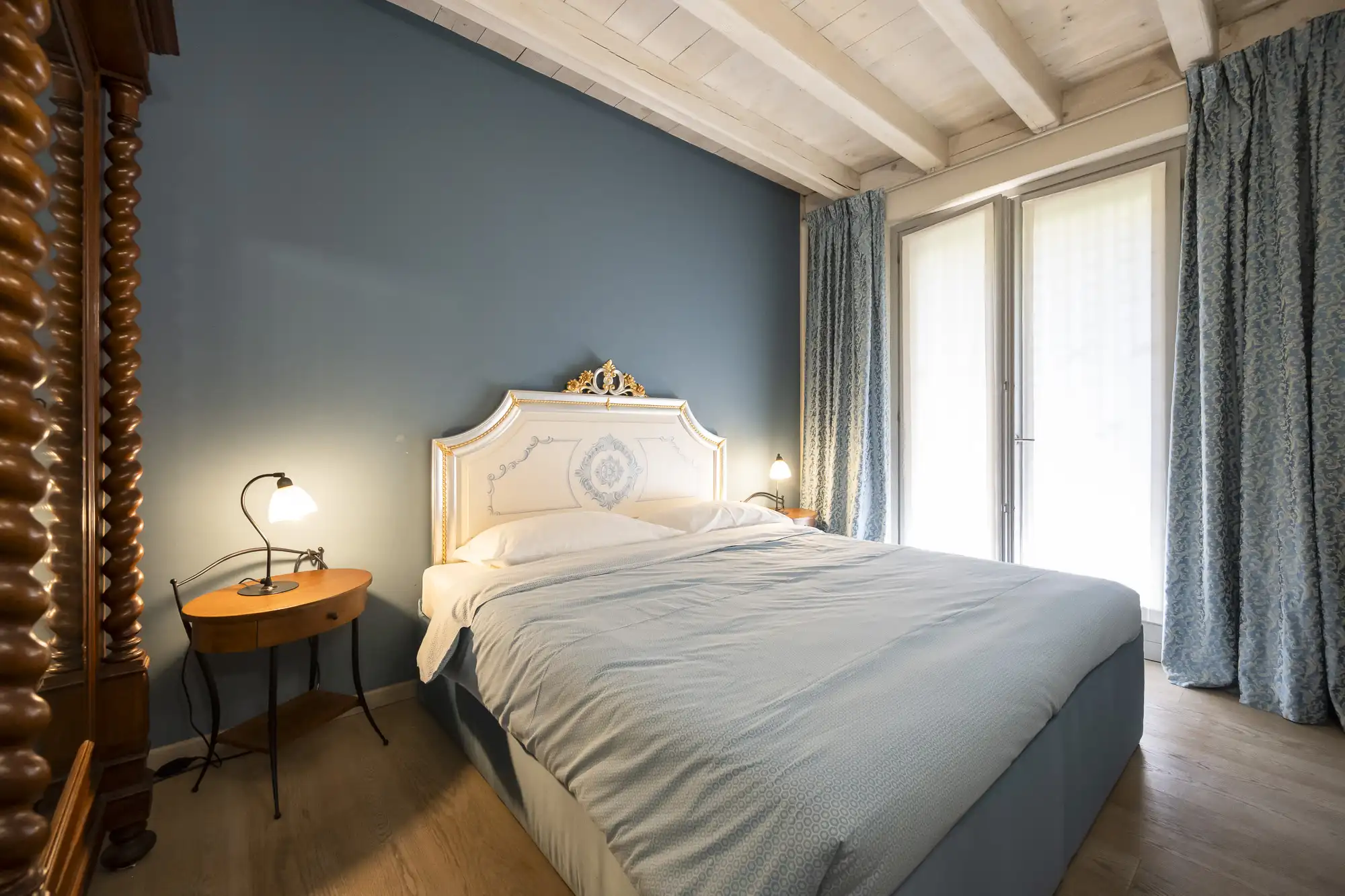 fotografo-immobiliare-Paolo-Spiandorello5 camera da letto per gli ospiti dipinta con colori pastello